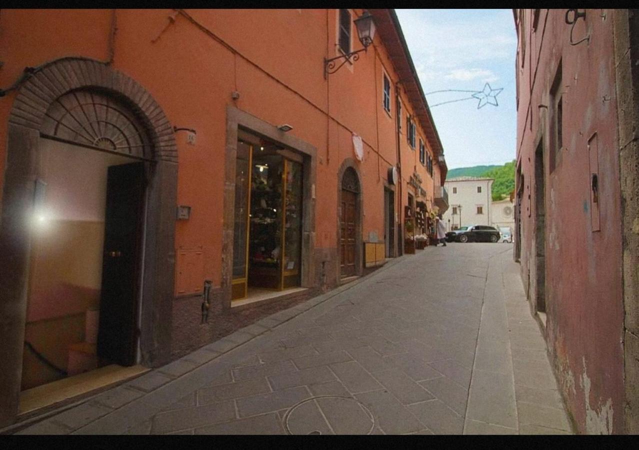B&B La Casetta Di Alice Cascia Bagian luar foto